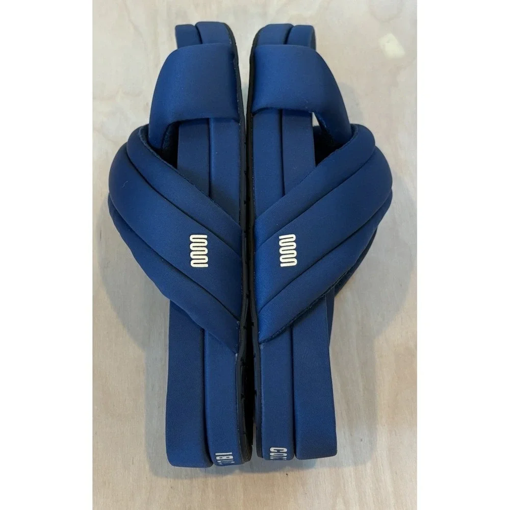 Commbi The Huggy Slide Sandals Comfort Slip-On Navy Blue Casual Women's 8 EUC